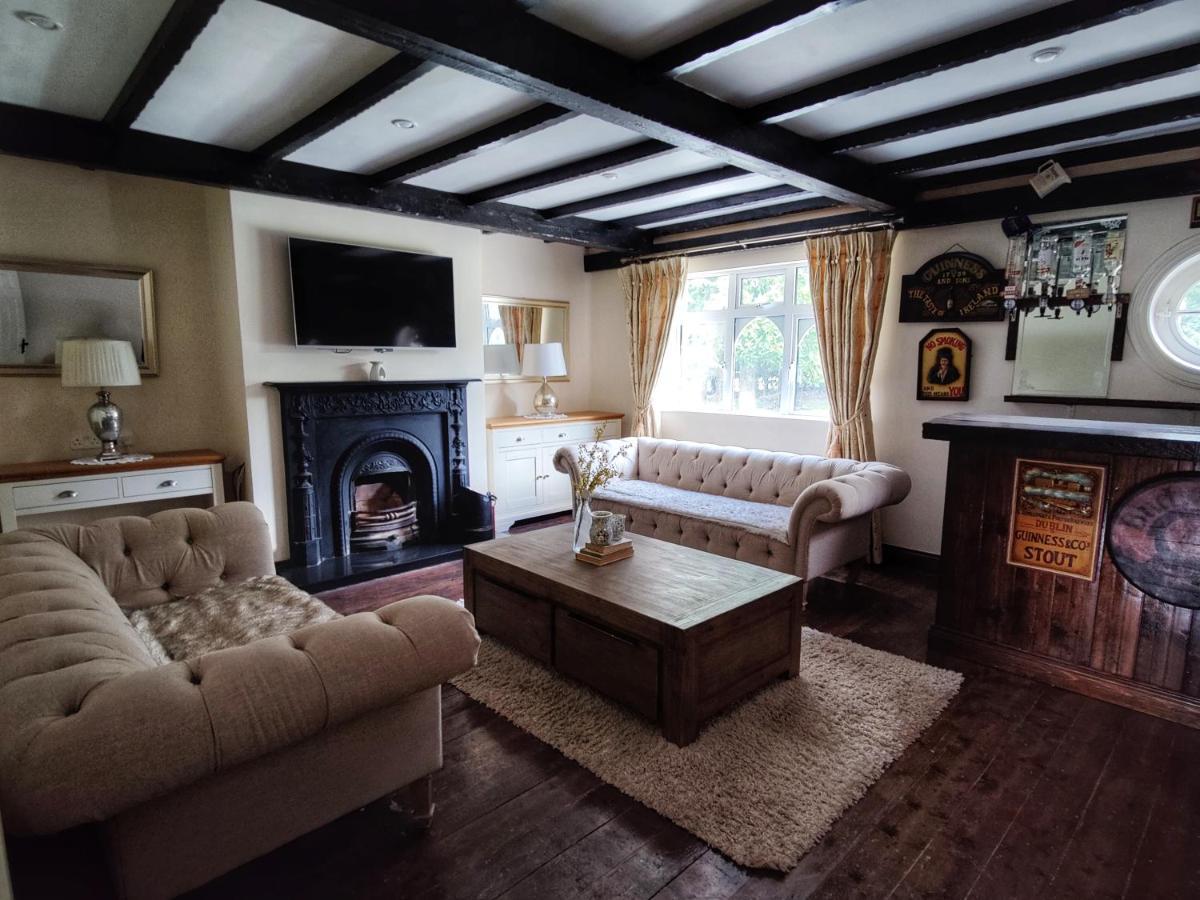 Rooms At Ballysax House The Curragh Екстер'єр фото